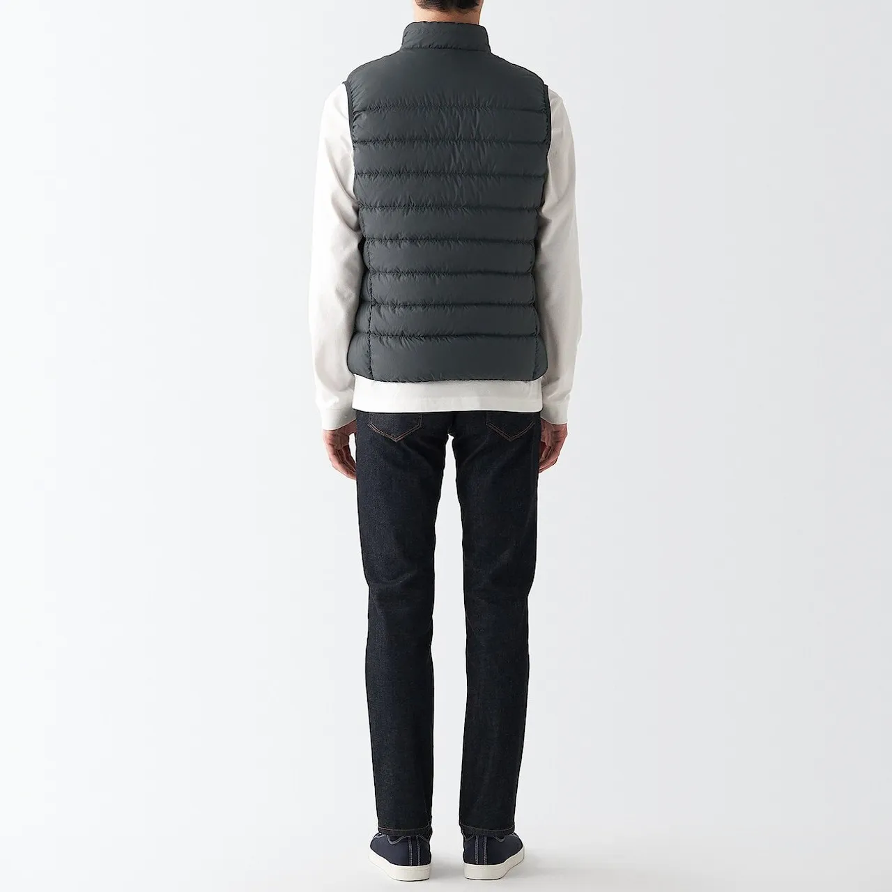 Gilet in piumino leggero in nylon